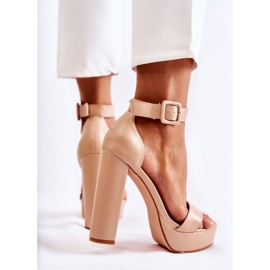 FB1 Sandalias De Cuero Sobre Una Barra Beige Médanos 5