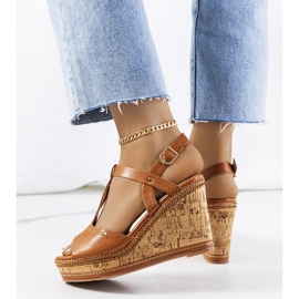 Sandalias de cuña marrones de Alannah marrón 2