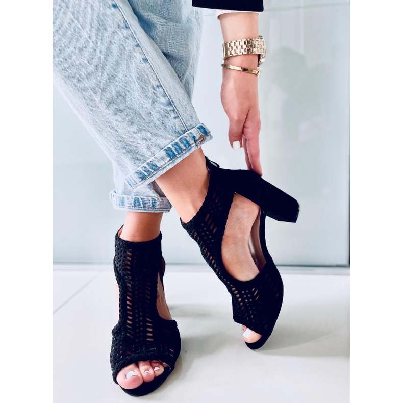 Sandalias boho calado Vivian Negro 2