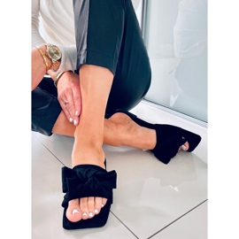 Chanclas con suela cuadrada negra Nisha negro 1