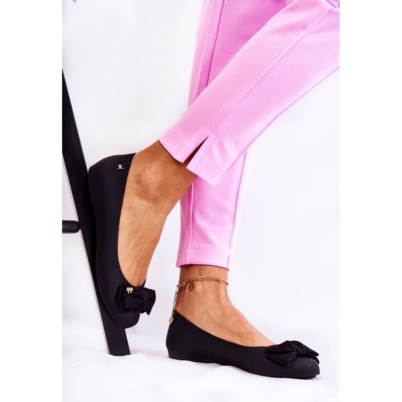 PH1 Bailarinas Mujer Goma Lazo Negro Fergie 1