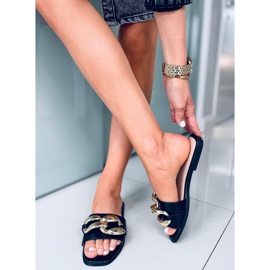 Babucha Dalia Negra con cadena negro 3