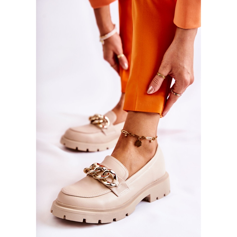 FB1 Mocasín Piel Cadena Beige Claro Amicable 1