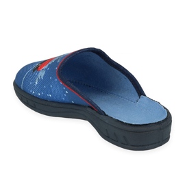 Zapatillas para niños de Befado 707x419 Aplicación de automóvil azul 2