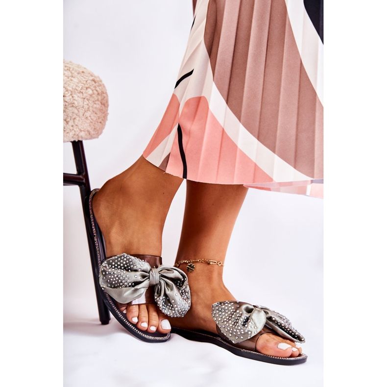 Pantuflas Mujer De Goma Con Lazo Negro-Gris Meriden 2