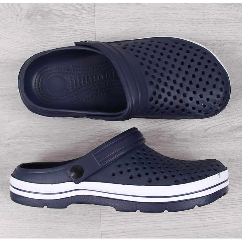 News Zapatillas casa caladas hombre foam azul marino 1