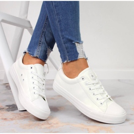 News Deportivas bajas de ecopiel blanca NOVEDADES blanco 1