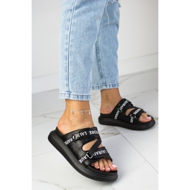 Zapatilla plataforma Laura La.Fi negra negro 2