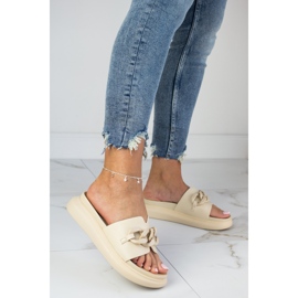 Bailarina Laura La.Fi plataforma beige con cadena 1