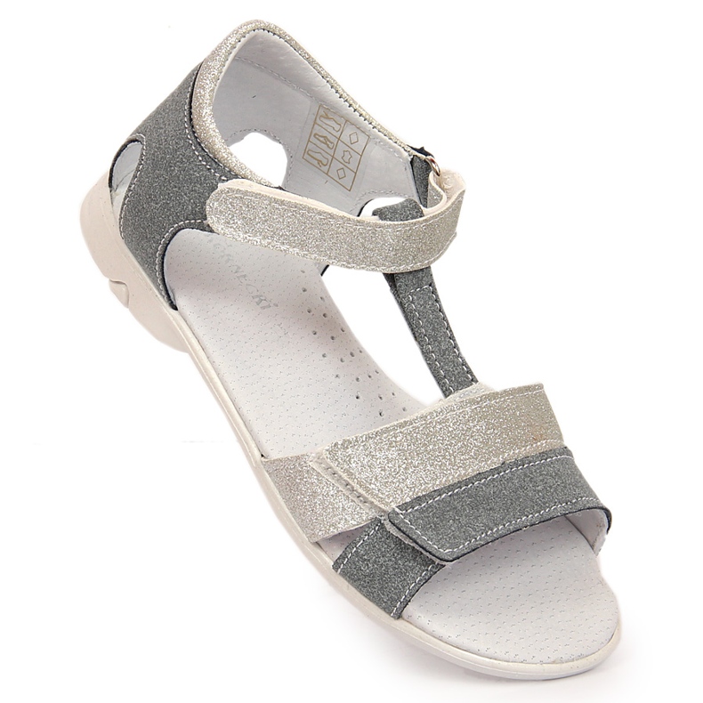 Sandalias niña con velcro plata Kornecki 6323 gris 1