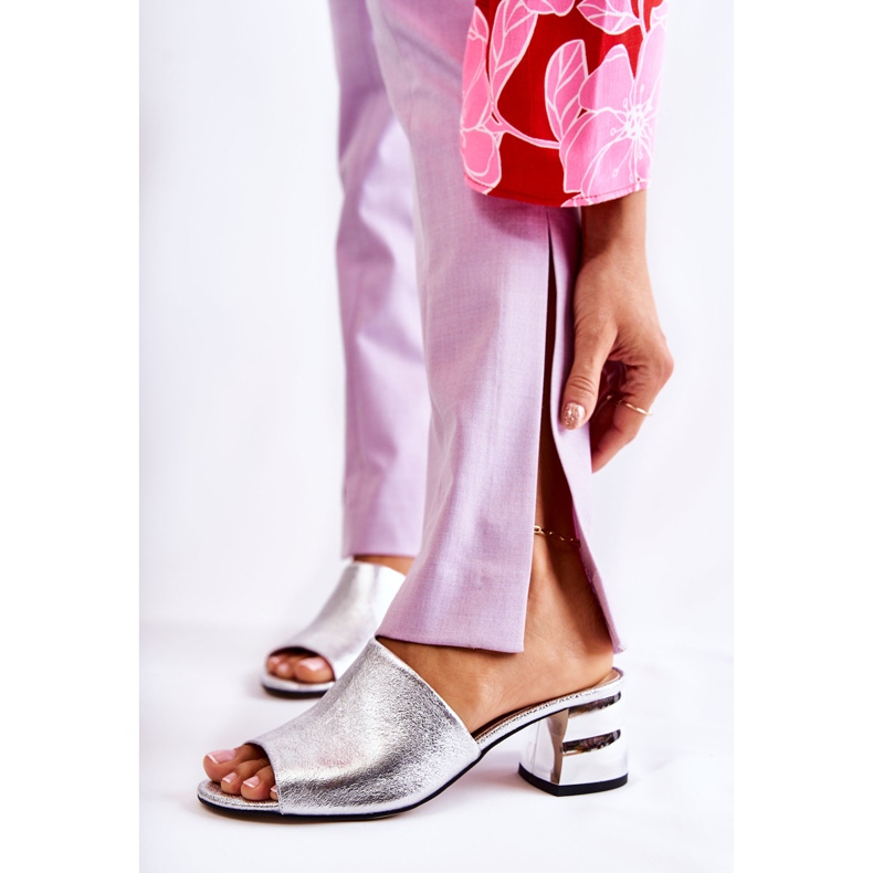 PA2 Pantuflas De Mujer En Piel Con Tacón Plata Perry 1