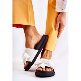 PJ1 Clásicas Pantuflas De Mujer De Piel Con Lazo Blanco Dessy 2