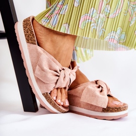 PG1 Pantuflas En La Plataforma Rosa Tan Comfy 1