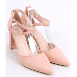 Bombas en el puesto de Lizzie Pink rosado 2