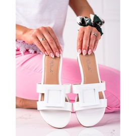 SHELOVET Pantuflas clásicas de mujer blanco 1