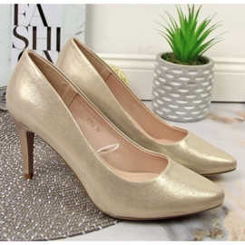 Salón stiletto charol oro Sergio Leone dorado 2