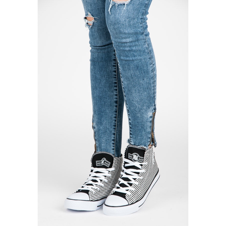 Zapatillas New Age High blanco negro 2 Zapatillas New Age High blanco negro 2