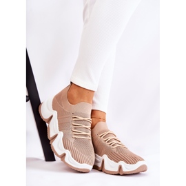 PG1 Zapatillas sin cordones Dayen de mujer en beige 4