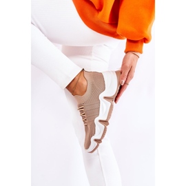 PG1 Zapatillas sin cordones Dayen de mujer en beige 5