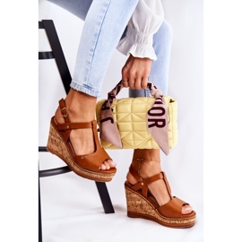 PG1 Sandalias clásicas de piel sobre cuña marrón Valorin 4
