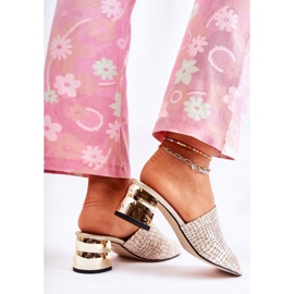 PA2 Pantuflas Mujer Piel Cocodrilo Tacón Beige Perry 6