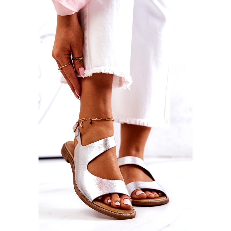 Sandalias Piel Hebilla Lewski 3041 Plata 2