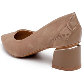 Marco Shoes Salón de ante beige con estampado floral 6