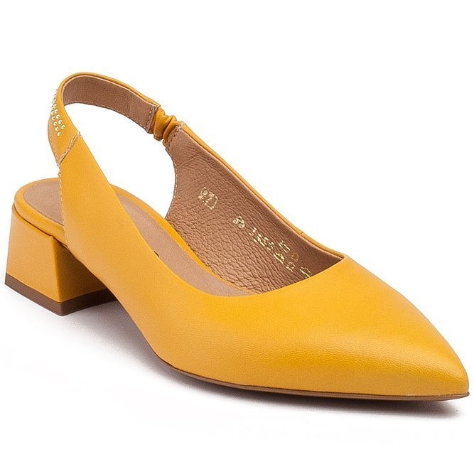 Marco Shoes Sandalias de piel amarilla con chorros decorativos amarillo 1