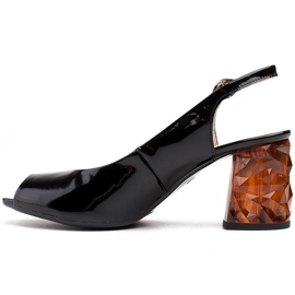 Marco Shoes Sandalias lacadas en negro con tacón en ámbar 3D 2