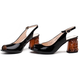 Marco Shoes Sandalias lacadas en negro con tacón en ámbar 3D 3