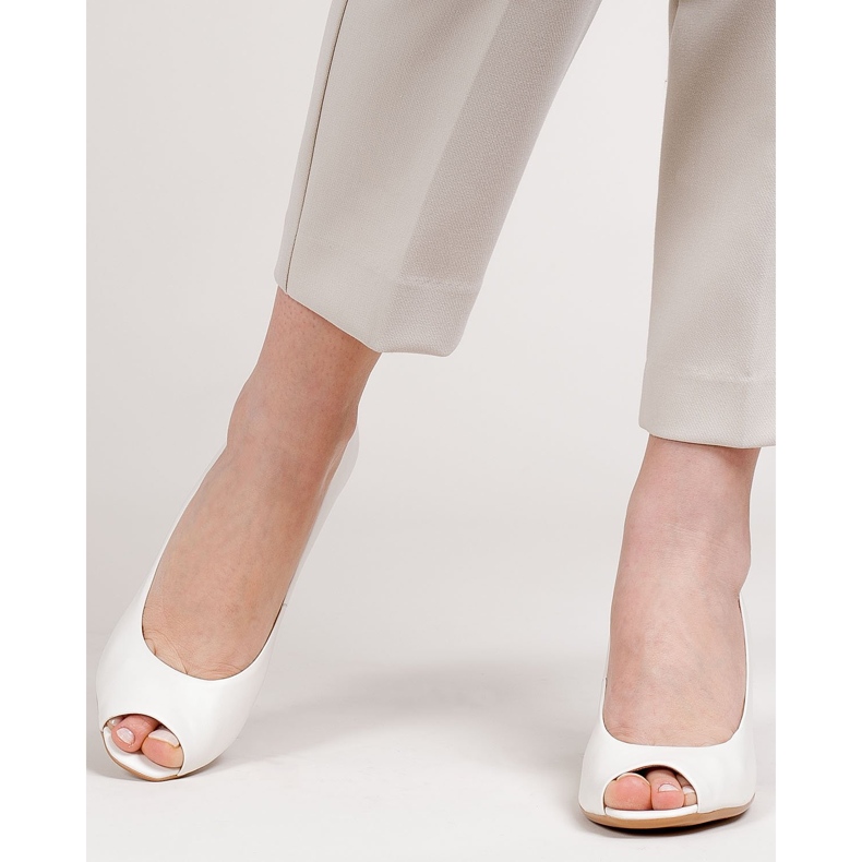 Marco Shoes Salón 1519P blanco con tacón 3D ámbar 2