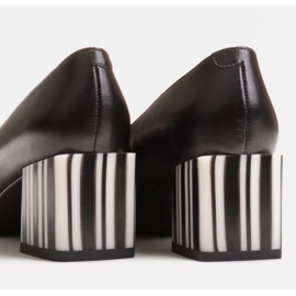 Marco Shoes Salón de piel negra con tacón de rayas cebra negro 6