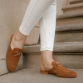 Marco Shoes Zapatillas de mujer de ante con adorno marrón 6