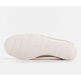 Radoskór Zapatos cómodos de cuña baja para un pie más ancho beige 5