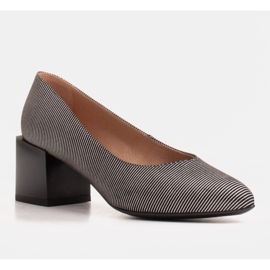 Marco Shoes Zapatos de salón para mujer hechos de piel suave natural con rayas plateadas negro 1