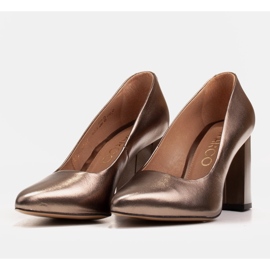 Marco Shoes Salones marrones de mujer en piel natural metalizada marrón 4