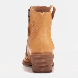 Marco Shoes Botas amarillas de piel natural con arrugas irregulares. amarillo 4