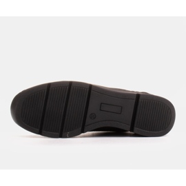 Radoskór Zapatos cómodos para un pie más ancho con suela ligera negro 7