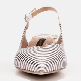 Marco Shoes Salón escotado con tacón abierto y rayas metálicas blanco plata 2