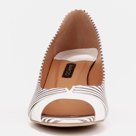Marco Shoes Zapatos de salón con parte delantera abierta y tacón cromado plata 1