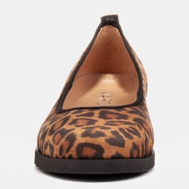 Marco Shoes Zapatos ligeros con una parte inferior muy suave y un refuerzo oculto. marrón 2