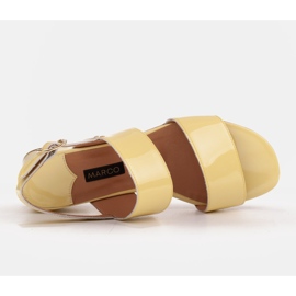 Marco Shoes Sandalias cinta con tacón revestido de piel amarillo 7