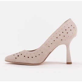 Marco Shoes Stilettos de ante natural con perforaciones decorativas beige 3