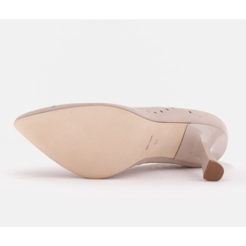 Marco Shoes Stilettos de ante natural con perforaciones decorativas beige 7