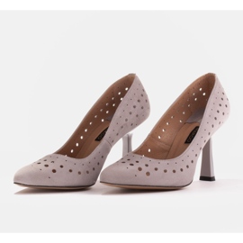 Marco Shoes Stilettos de ante natural con perforaciones decorativas gris 4