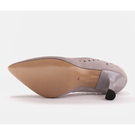 Marco Shoes Stilettos de ante natural con perforaciones decorativas gris 7