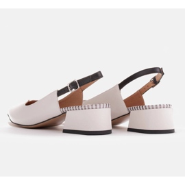 Marco Shoes Zapatos de salón bajos con tacón abierto hechos de delicada piel natural blanco negro 4