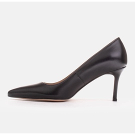 Marco Shoes Elegantes stilettos elaborados en suave piel negro 5