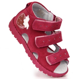 Sandalias niña piel fresa fucsia Kornecki rosado 1