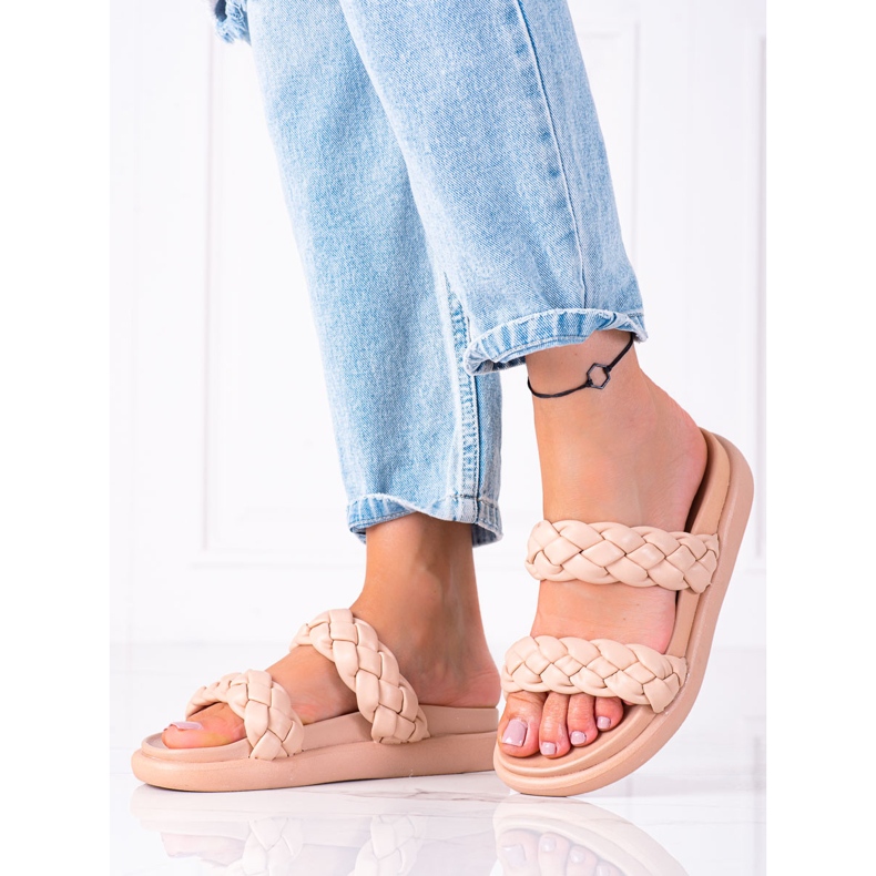 SHELOVET Chanclas trenzadas en la plataforma beige 2